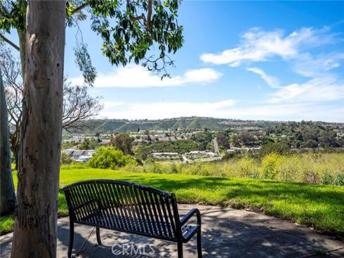 3  Taylor Place  , Laguna Niguel, CA