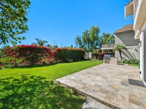 20  Red Rock  , Laguna Niguel, CA