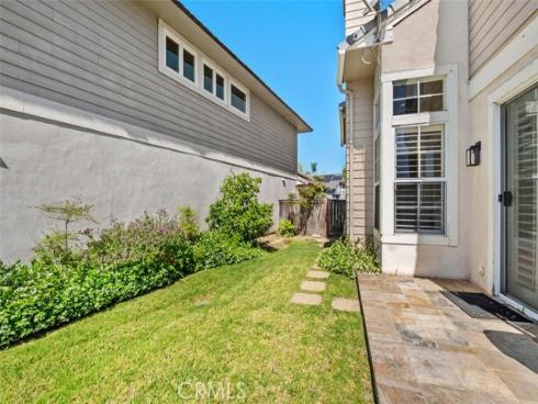 20  Red Rock  , Laguna Niguel, CA