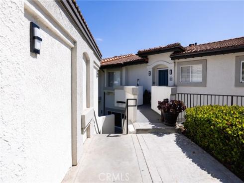 30902  Clubhouse  30D  Drive, Laguna Niguel, CA