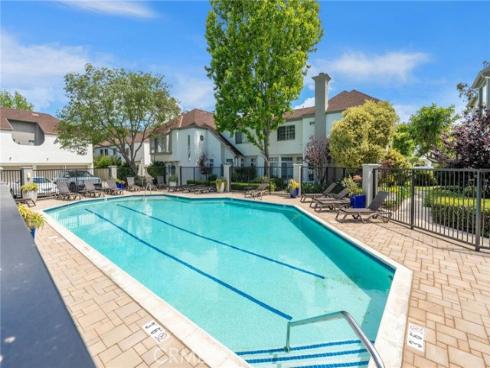 29892  Farmingham   Court, Laguna Niguel, CA