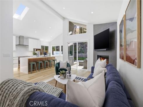 25314  Hugo  , Laguna Niguel, CA