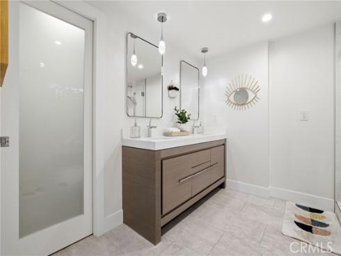 25314  Hugo  , Laguna Niguel, CA