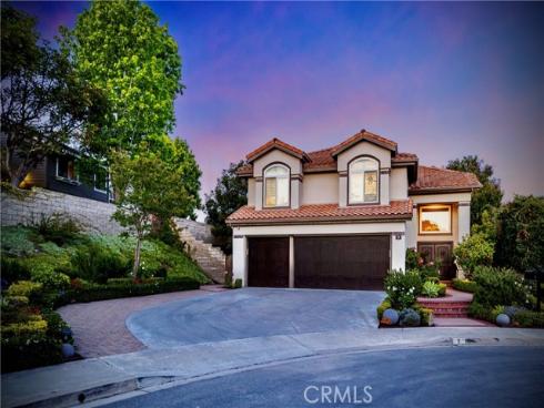 2 High Bluff , Laguna Niguel, CA