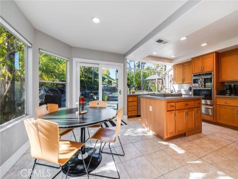 24871  Crown Royale  , Laguna Niguel, CA