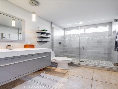 24871  Crown Royale  , Laguna Niguel, CA