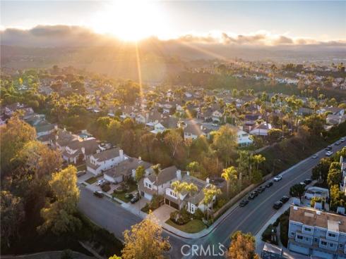 24871  Crown Royale  , Laguna Niguel, CA