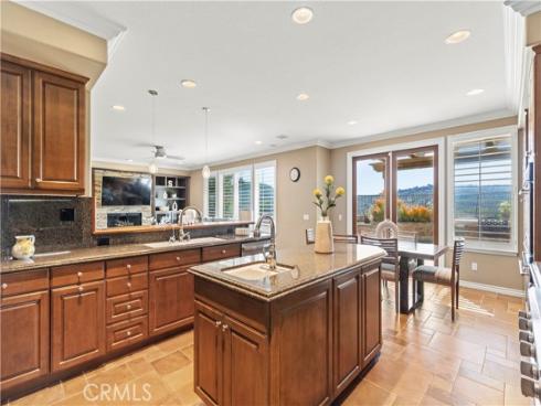 28821  Drakes  , Laguna Niguel, CA