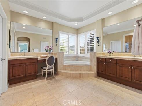 28821  Drakes  , Laguna Niguel, CA