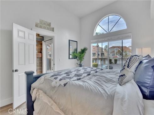 25072  Leucadia  E , Laguna Niguel, CA