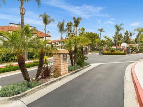 27253  Nicole  , Laguna Niguel, CA