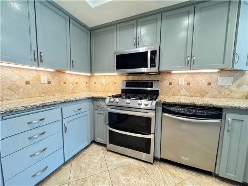 25131 Calle Playa
