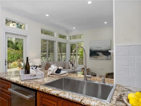 13  Aleria  , Laguna Niguel, CA