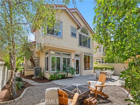13  Aleria  , Laguna Niguel, CA