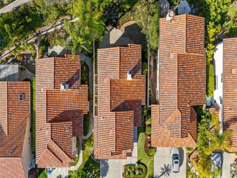 13  Aleria  , Laguna Niguel, CA