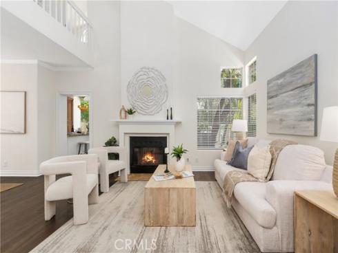 13  Aleria  , Laguna Niguel, CA