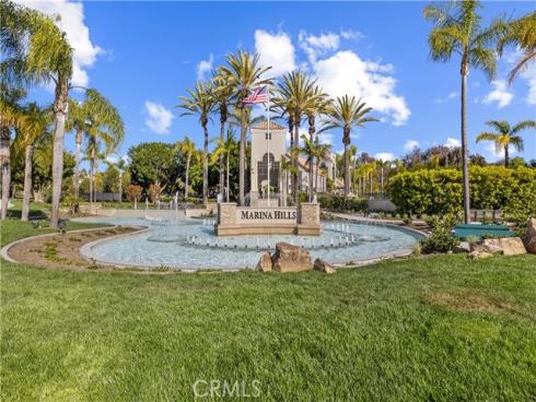 13  Aleria  , Laguna Niguel, CA