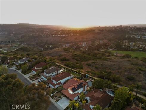 19  Malibu  , Laguna Niguel, CA