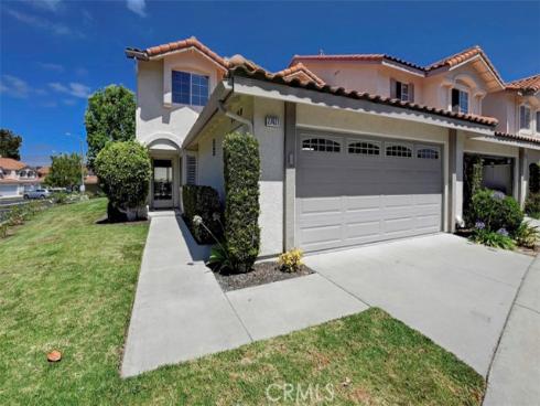 27421 Hyatt Court