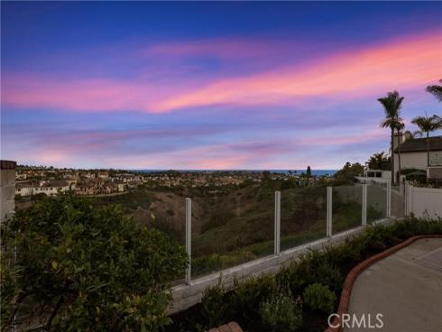 12  Byron Close  , Laguna Niguel, CA