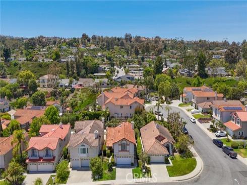 29561 Michelis , Laguna Niguel, CA