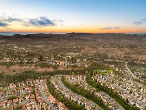 24826 Oxford , Laguna Niguel, CA