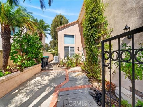 8  Chamonix  , Laguna Niguel, CA