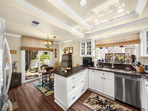 11  New Chardon  , Laguna Niguel, CA