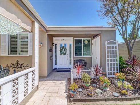 316  Avenida Castilla #e  , Laguna Woods, CA