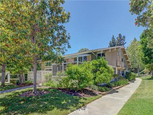 72  Calle Aragon  B , Laguna Woods, CA