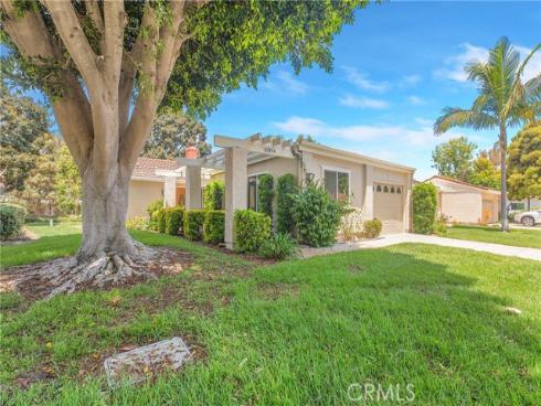 3321  Via Carrizo  A , Laguna Woods, CA