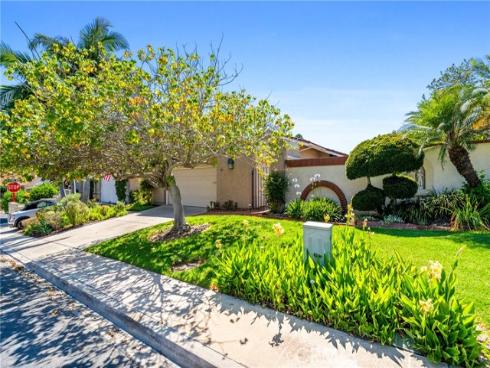 5231  Moya  , Laguna Woods, CA