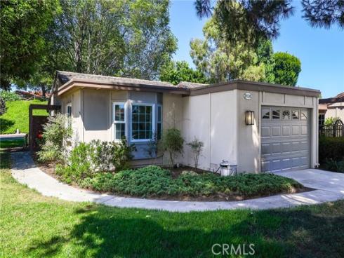 3136  Via Vista  A , Laguna Woods, CA