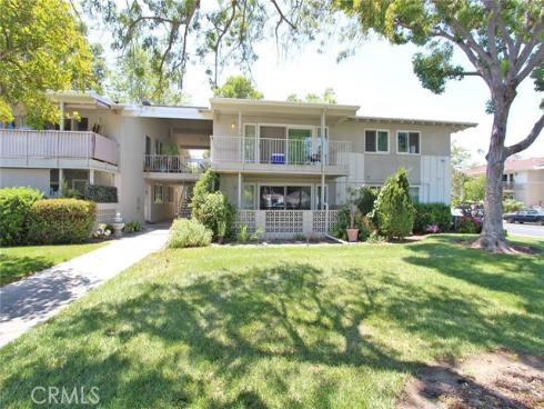 390  Avenida Castilla #b  , Laguna Woods, CA