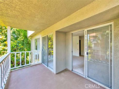 2405  Via Mariposa West  2D , Laguna Woods, CA