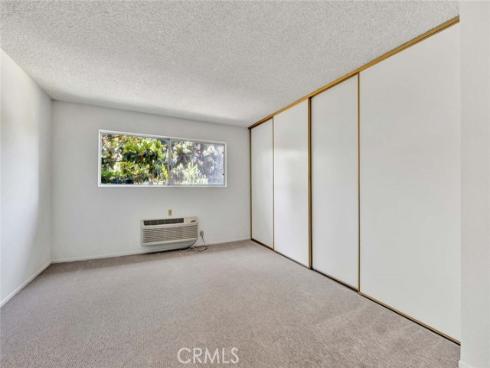 2405  Via Mariposa West  2D , Laguna Woods, CA