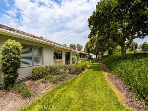 3325  Via Carrizo  A , Laguna Woods, CA