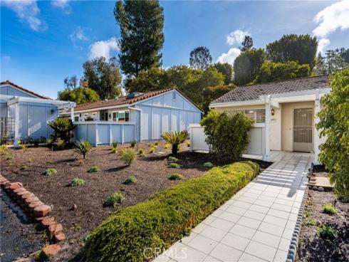 3325 Via Carrizo A , Laguna Woods, CA
