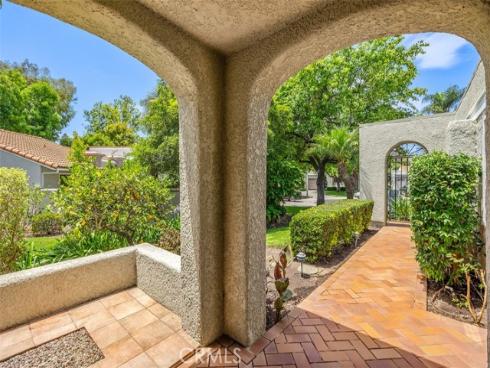 5395  Paseo Del Lago W  B , Laguna Woods, CA