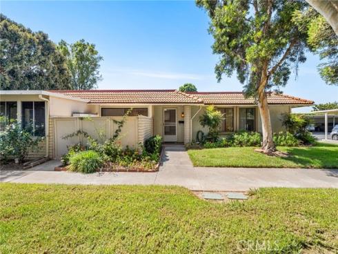 3075  Via Serena  A , Laguna Woods, CA