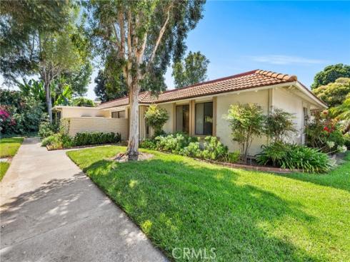 3075  Via Serena  A , Laguna Woods, CA