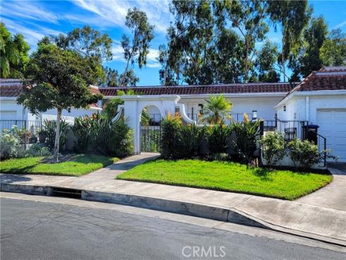 5523  Via La Mesa  C , Laguna Woods, CA