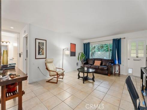 2233  Via Puerta  B , Laguna Woods, CA