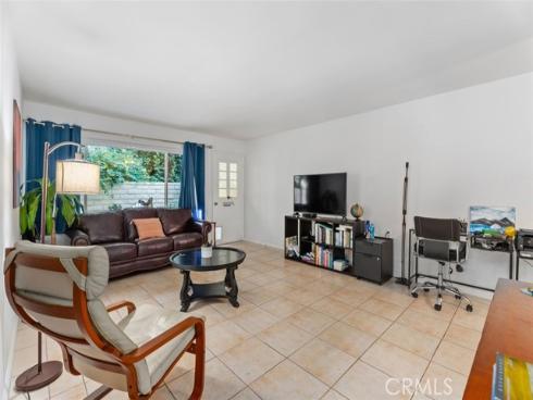 2233  Via Puerta  B , Laguna Woods, CA