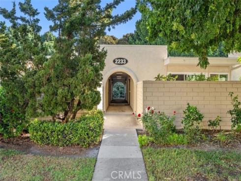 2233  Via Puerta  B , Laguna Woods, CA