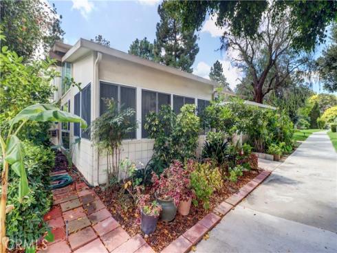 32  Calle Aragon  A , Laguna Woods, CA