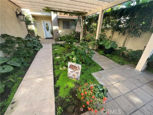 5542  Avenida Sosiega  C , Laguna Woods, CA