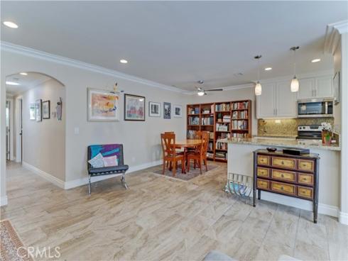 2335  Avenida Sevilla  C , Laguna Woods, CA