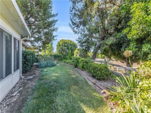 3188  Via Buena Vista #b  , Laguna Woods, CA