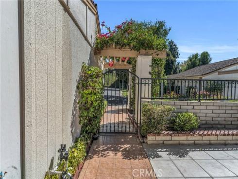 3188  Via Buena Vista #b  , Laguna Woods, CA